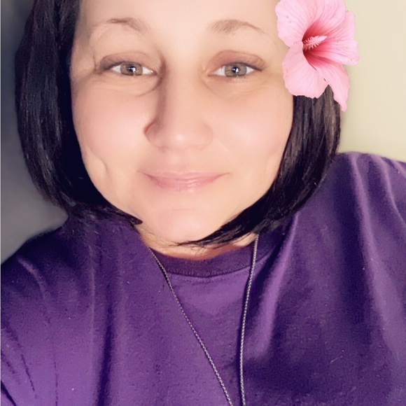 Meet your Posher, Jennifer - Picture 9 of 10